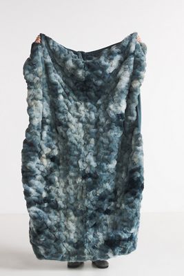 Luxe Faux Fur Throw Blanket