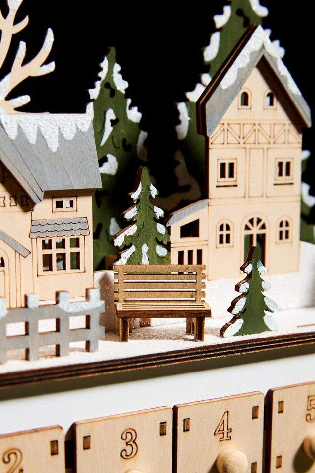 Kringle Village Light-Up Advent Calendar #3