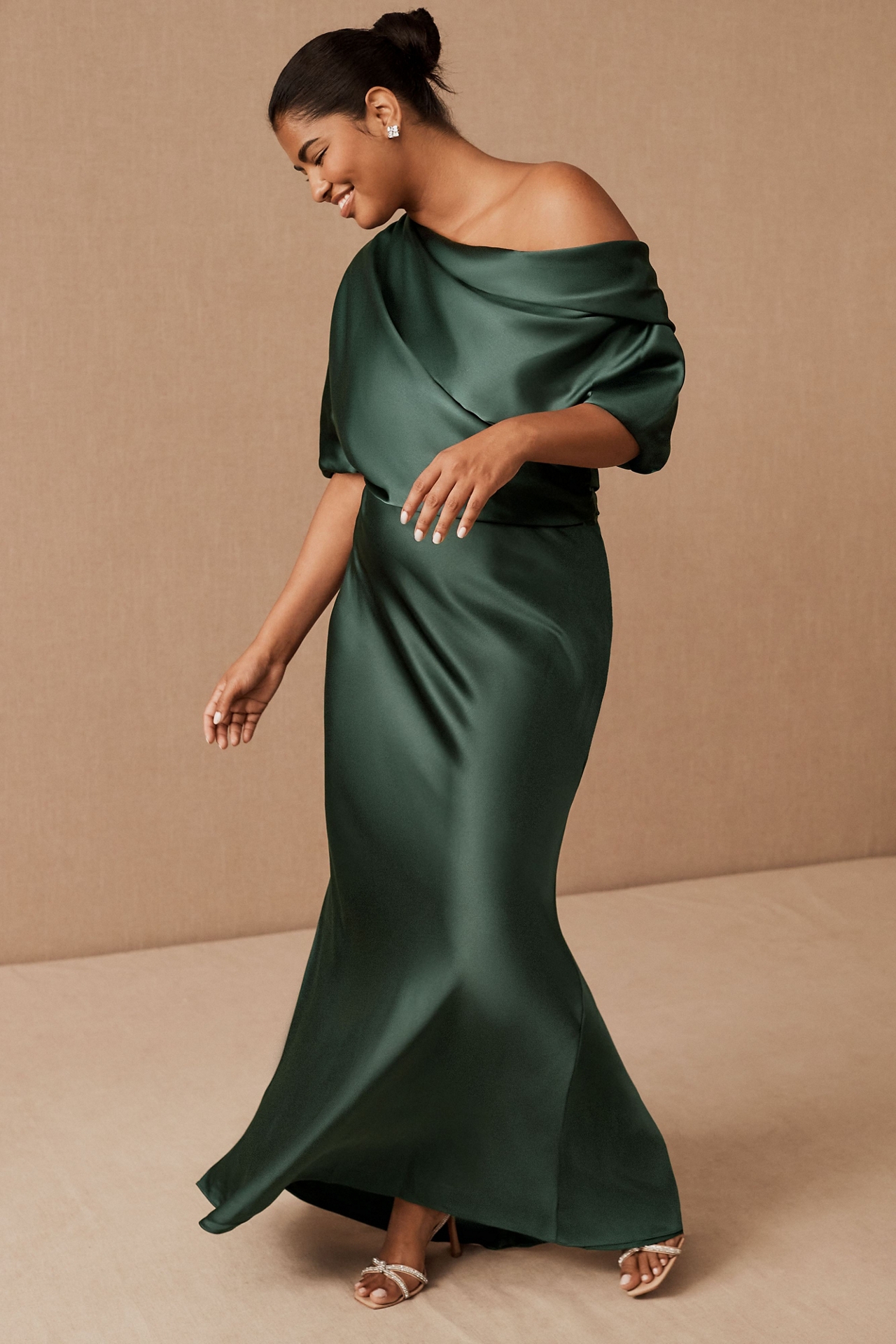 Amsale Pryce Off-Shoulder Satin Column Gown