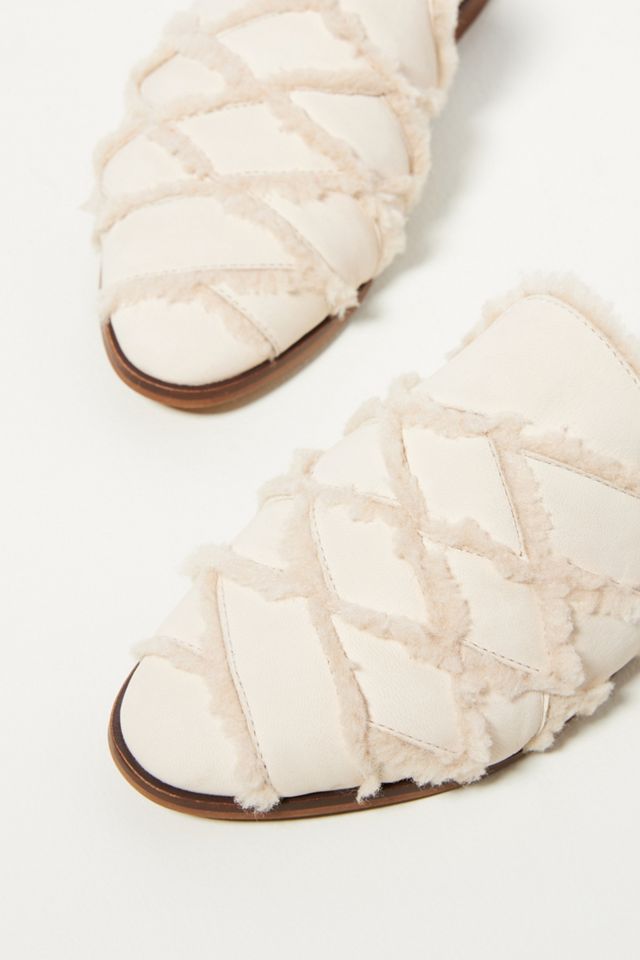 Seychelles Survival Cozy Mules #2