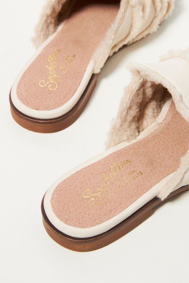 Seychelles Survival Cozy Mules #3