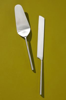 Streamlined Cake Serving Set