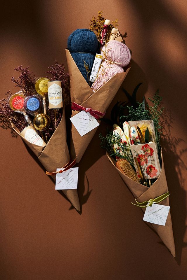 Persona Bouquet Gift Set