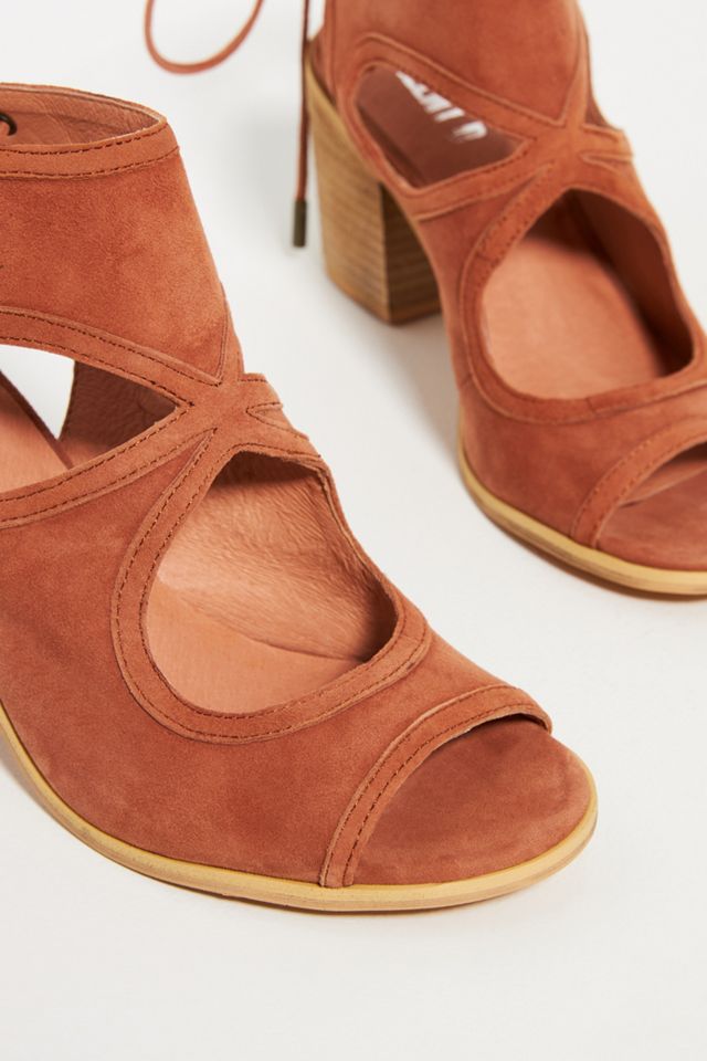 Silent D Cut-Out Heeled Sandals #2