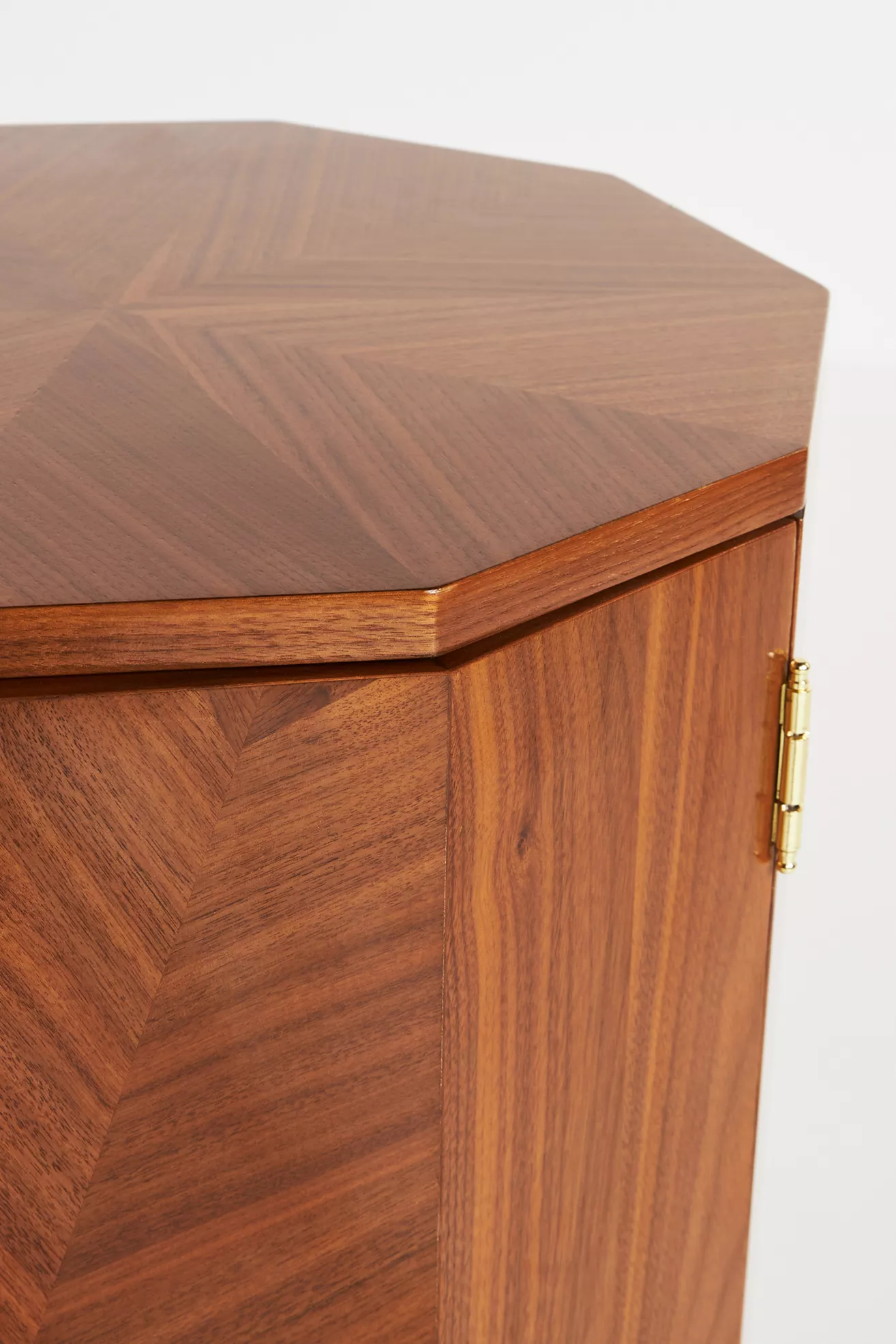 Quillen Marquetry Bar Cabinet - thumbnail 4