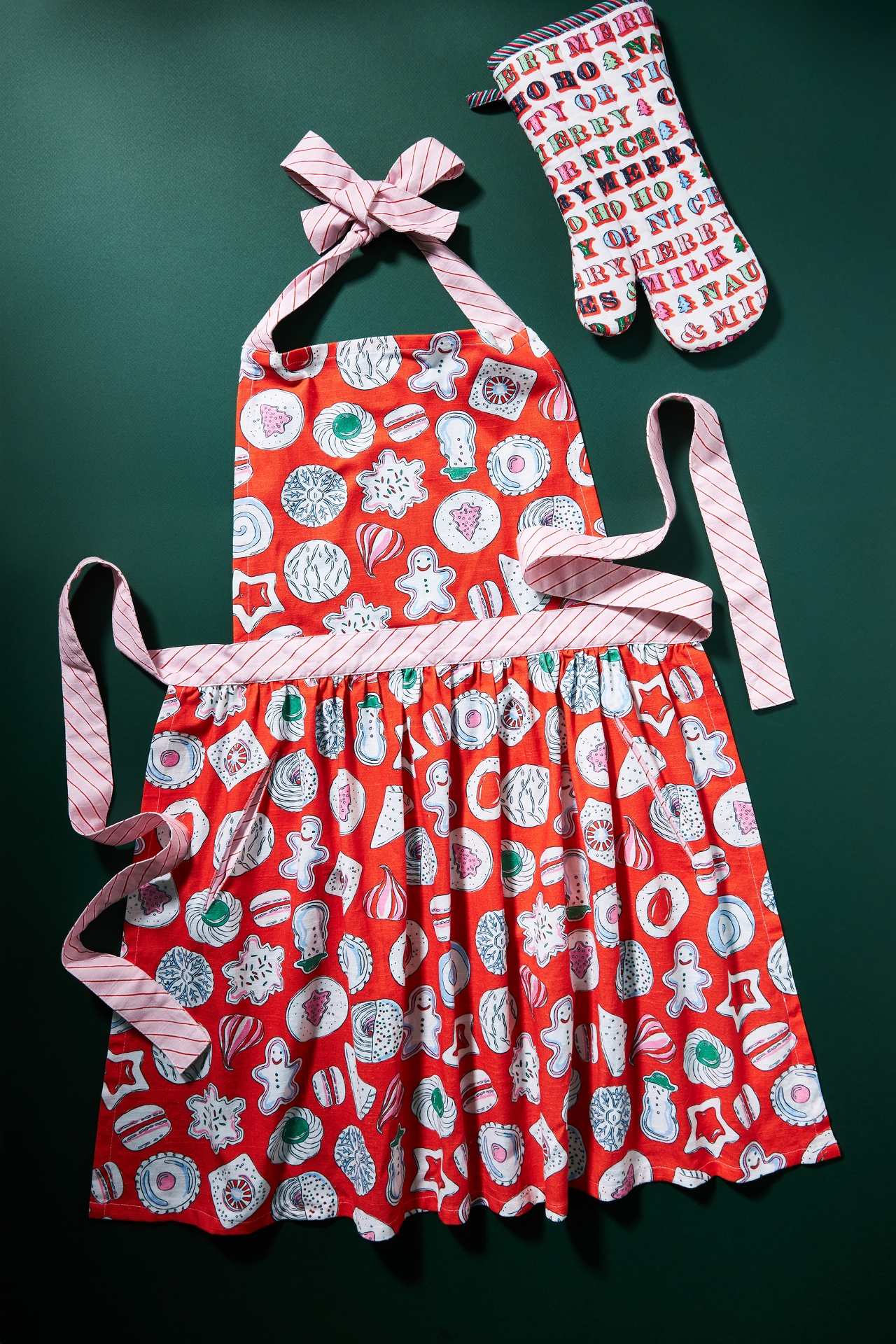 George & Viv Holiday Cookie Apron