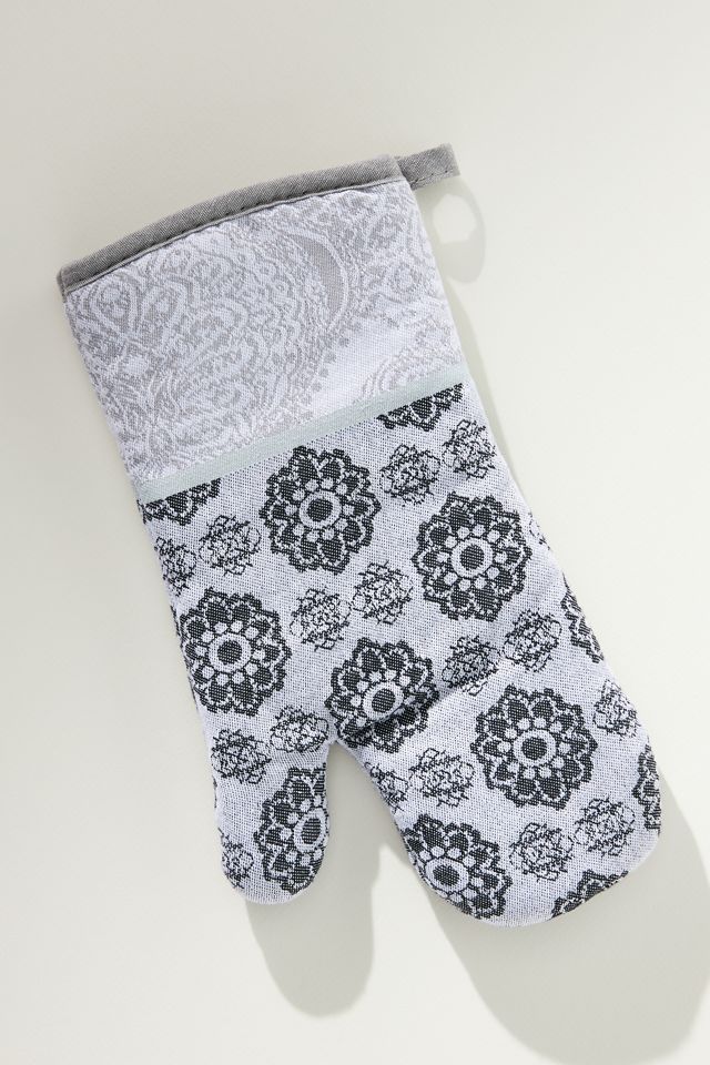 Nifty Jacquard Oven Mitt #1