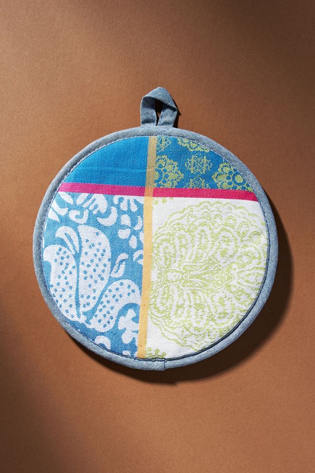 Nifty Jacquard Pot Holder #1
