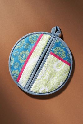 Nifty Jacquard Pot Holder