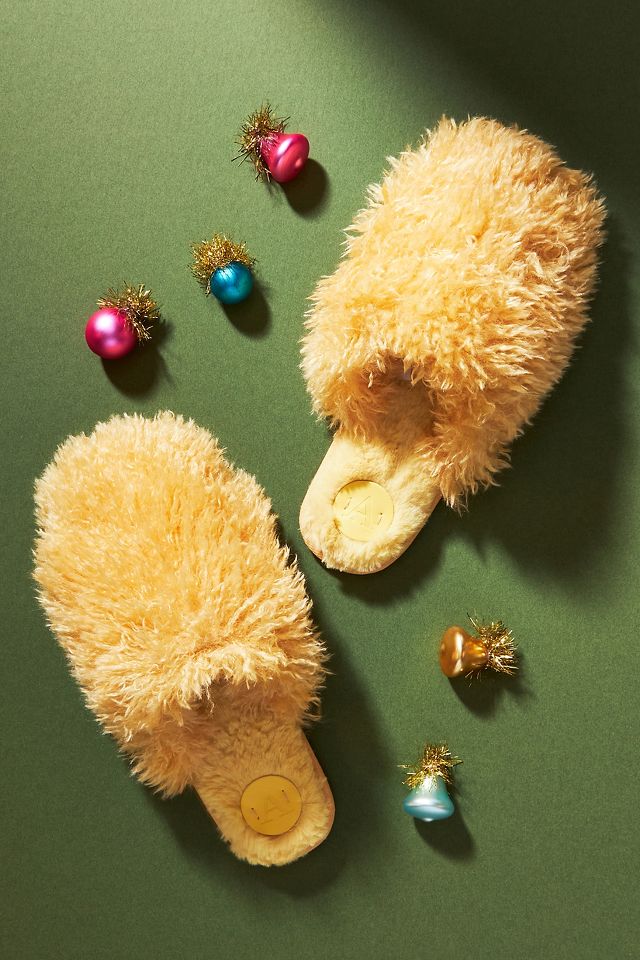 Anthropologie outlet fuzzy slippers