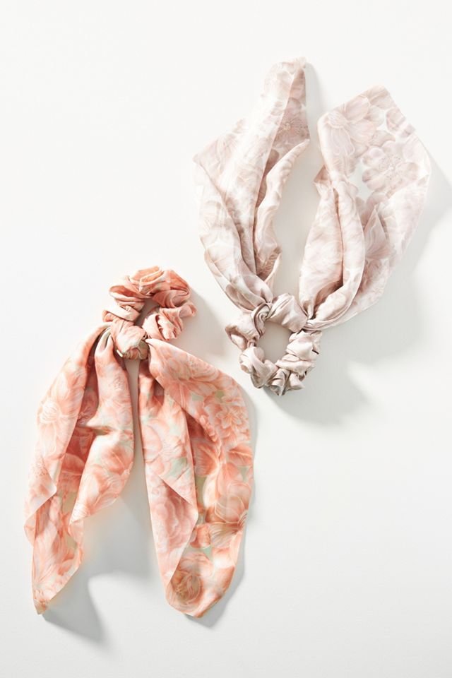 SCRUNCHIE SCARF - FLEUR DE GLACE –