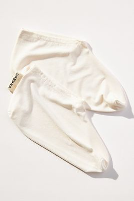 Moisturizing Booties
