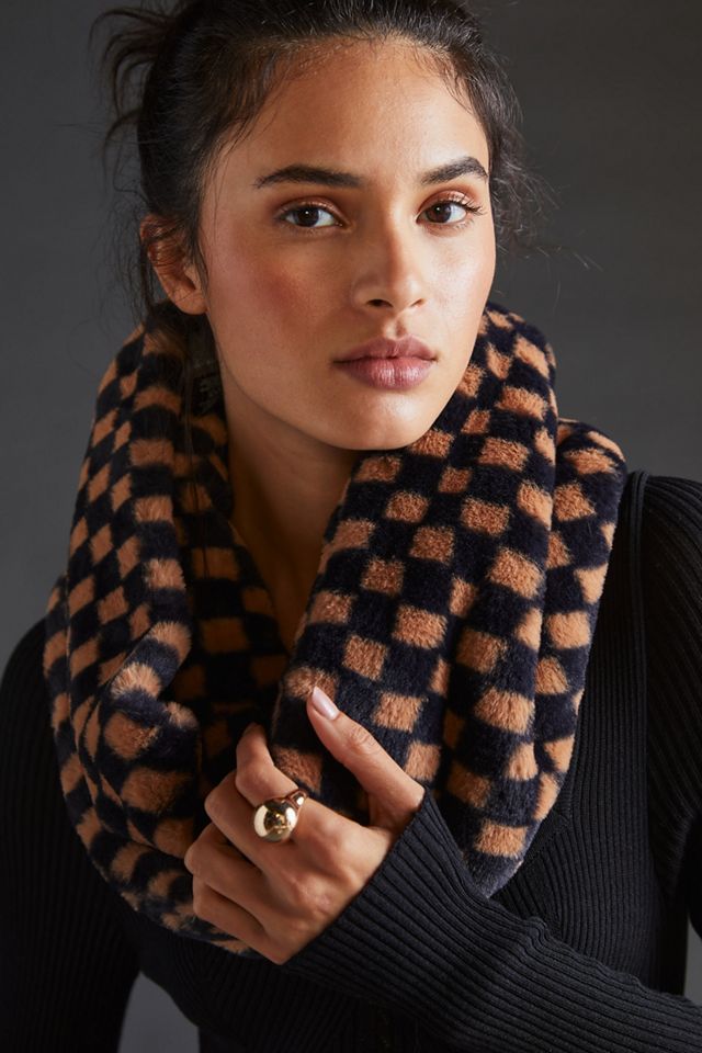 Checkerboard Faux Fur Cowl Scarf #3
