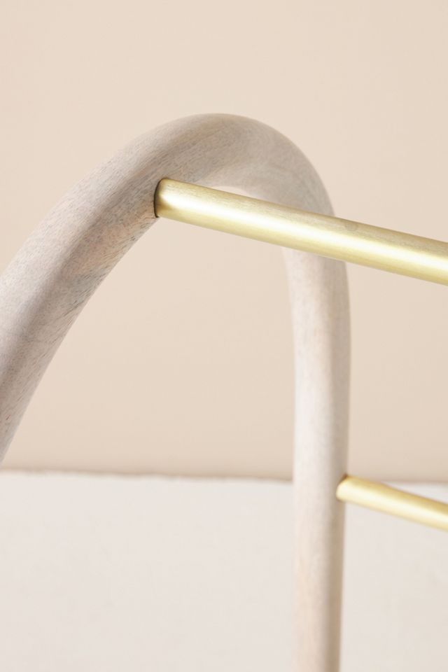 Avery Short Blanket Ladder #2