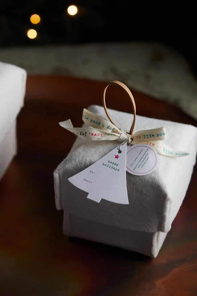 Mer-Sea Felt Gift Box Candle, Pine + Balsam #2