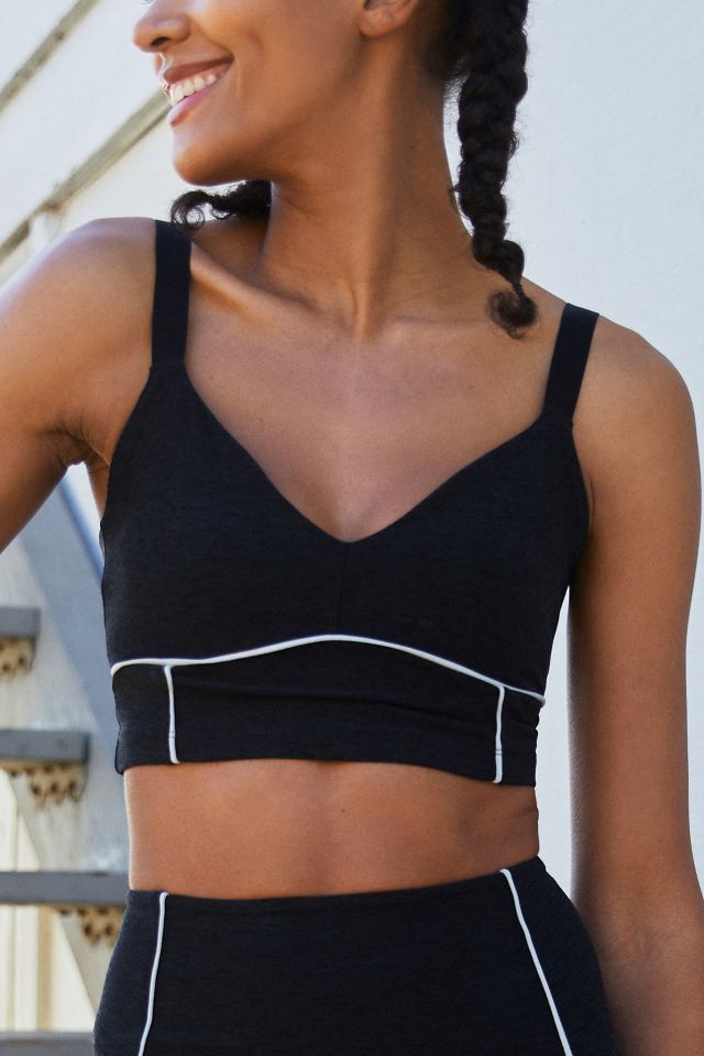 Beyond Yoga Pipe Up Sports Bra  Anthropologie Japan - Women's Clothing,  Accessories & Home