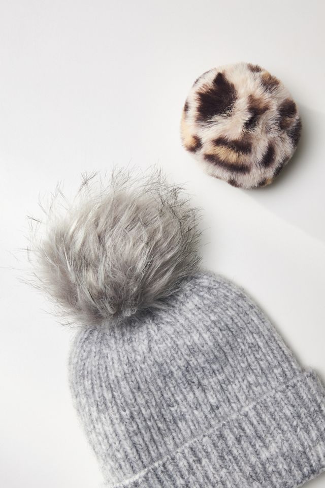 Pom Pom Beanie Base + Pom Pom Topper Mermaid Faux Fur Pom Pom: Shag Beanie Topper With Button  main image 3