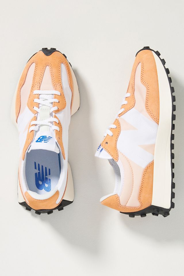 New Balance 327 Sneakers