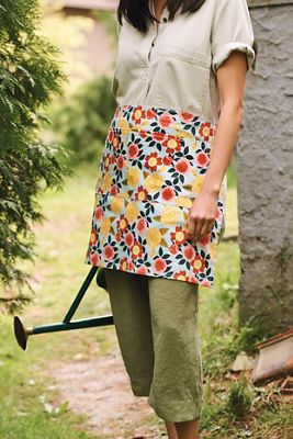 Heirloom Garden Half Apron