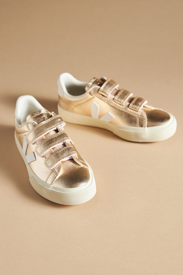 Veja shop gold white