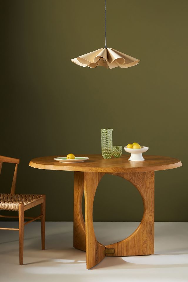 Anthropologie round deals table