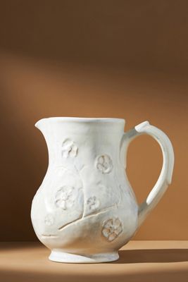 Vivi Pitcher