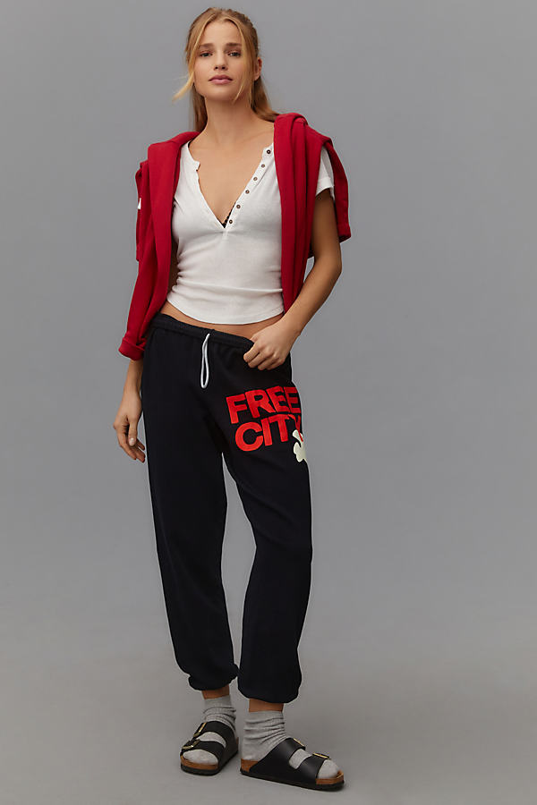 Freecity Sweatpants In Red