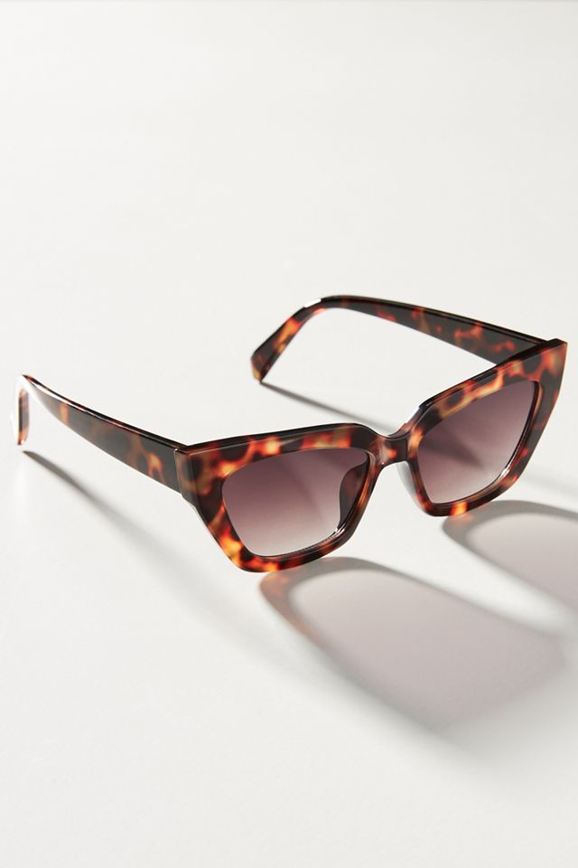 Sleek Cat-Eye Sunglasses #1
