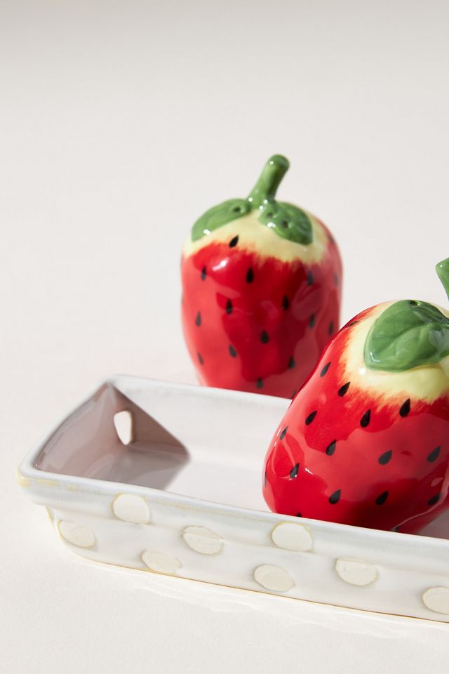Fruta Salt & Pepper Shakers #1