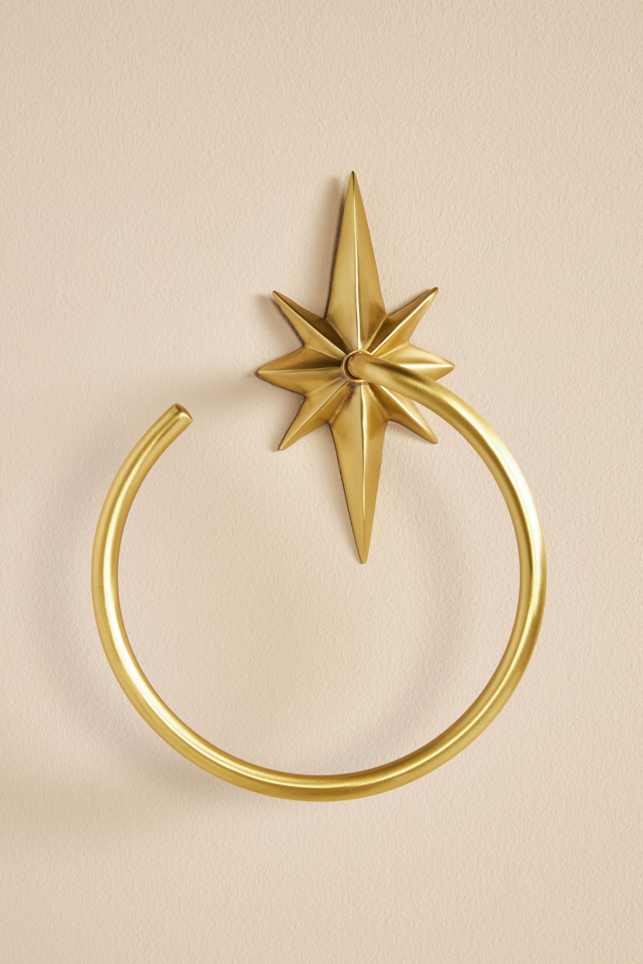 Arthur Star Towel Ring - Bronze, One Size