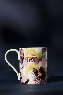 Livia Mug