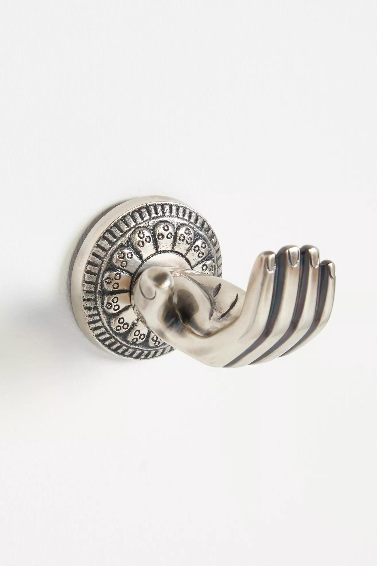 Nellie Hand Bath Hook - thumbnail 4