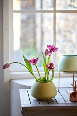 Mod Ceramic Planter, 7"