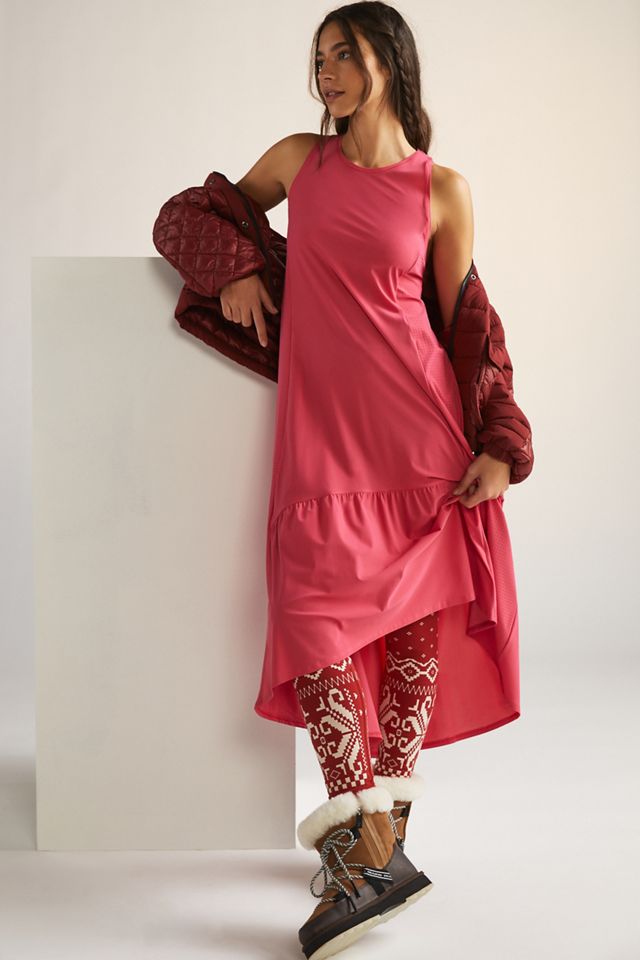 burgundy midi dress wedding guest Elegant Round Neck Smocking Midi Length Chiffon Wedding Guest Dresses