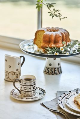 アンソロポロジー　ケーキスタンド　サラ・ゴードン Sarah Gordon Cake Stand | AnthroHome