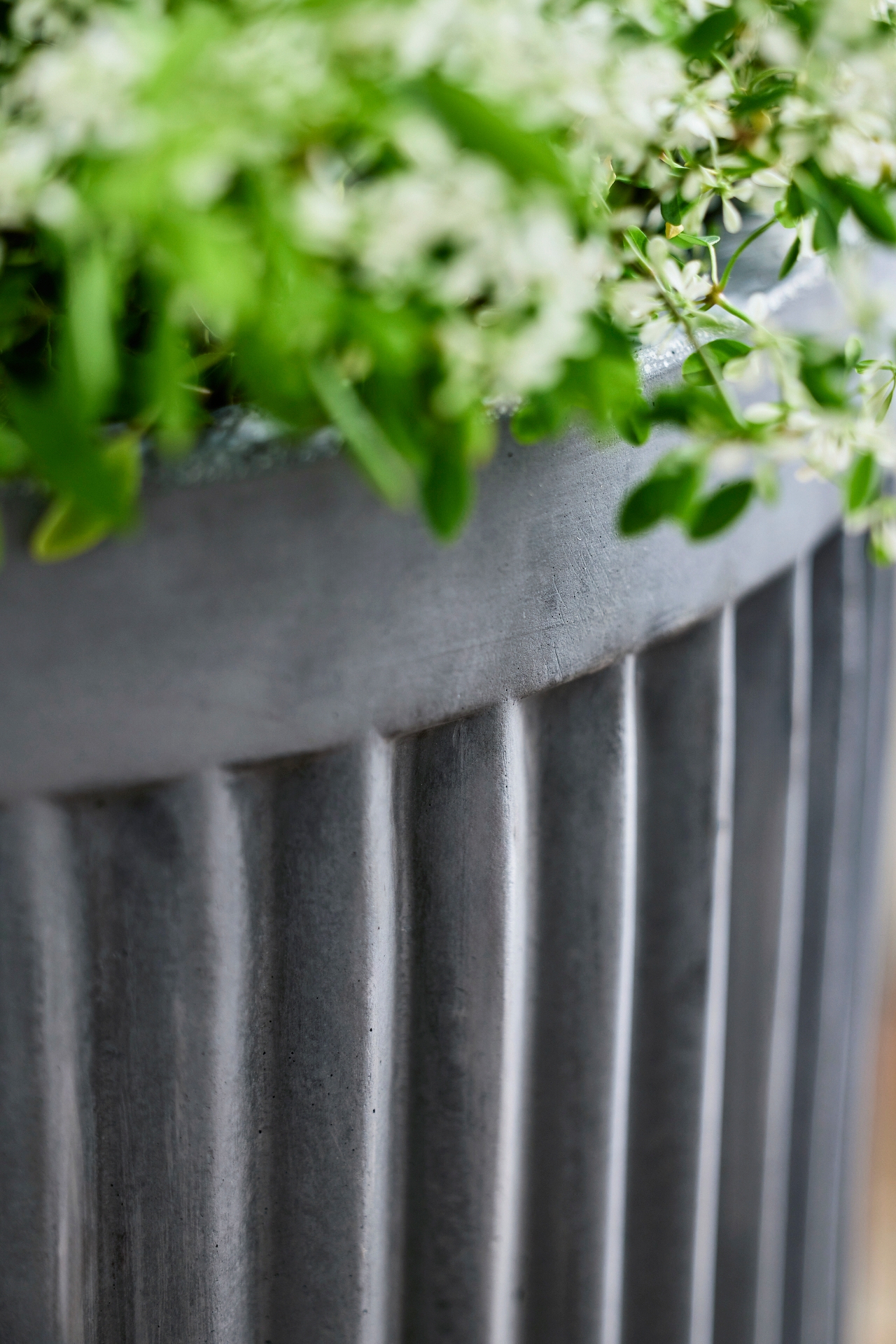 Fiber Concrete Barrel Pot