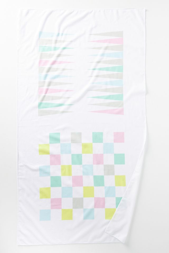 Sunnylife Game Towel #1