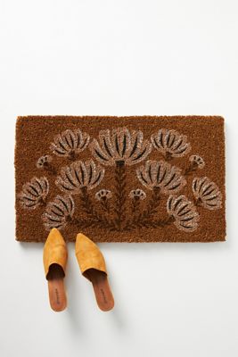 Floral Scalloped Doormat