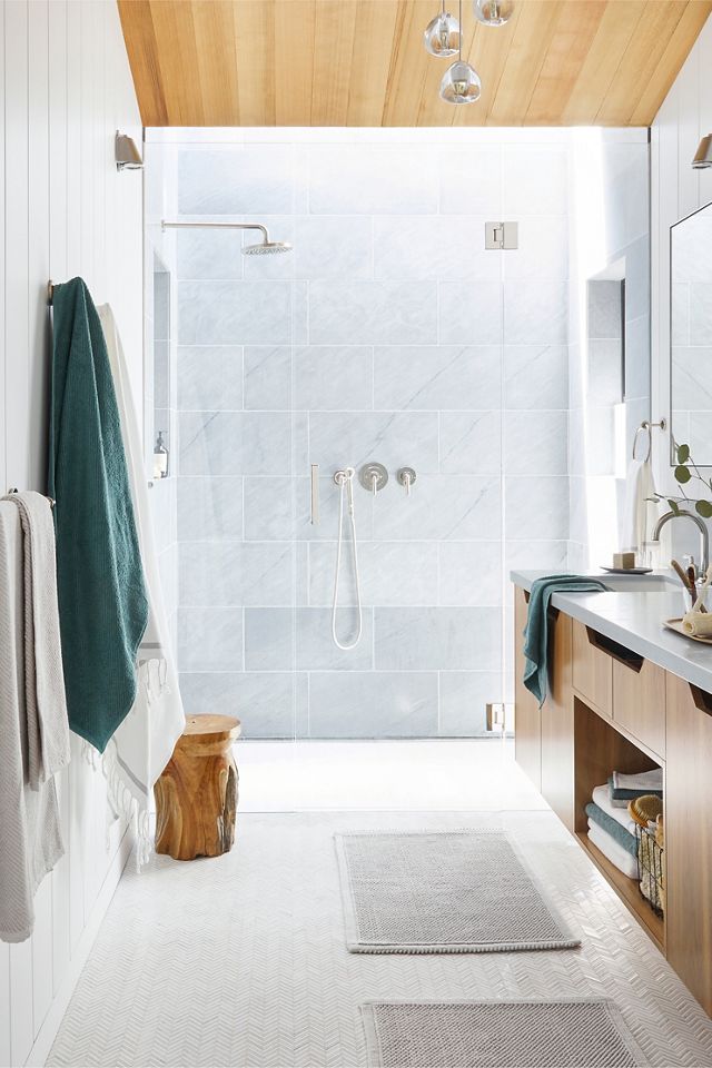 Alpine White Organic Cotton Pebbled Bath Rug 24'' x 36''
