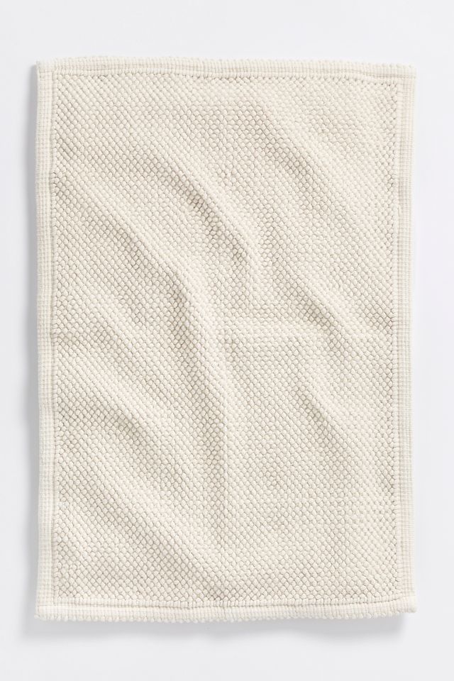 Alpine White Organic Cotton Pebbled Bath Rug 24'' x 36''