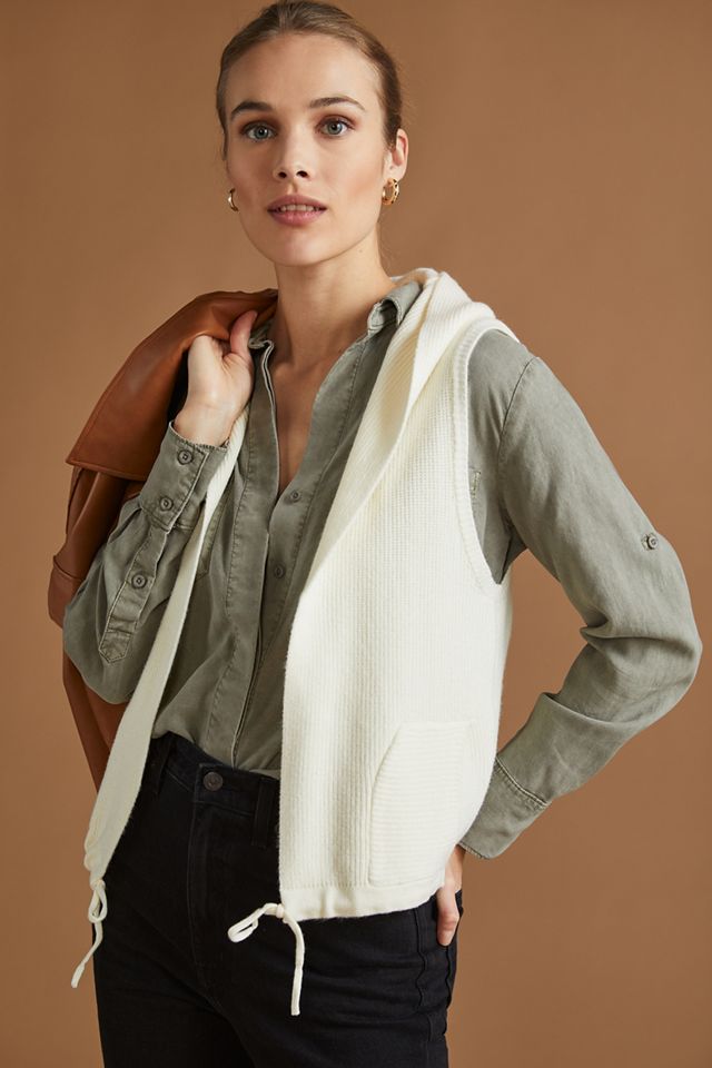 SAPPHIRE HOODED KNIT VEST main image 1