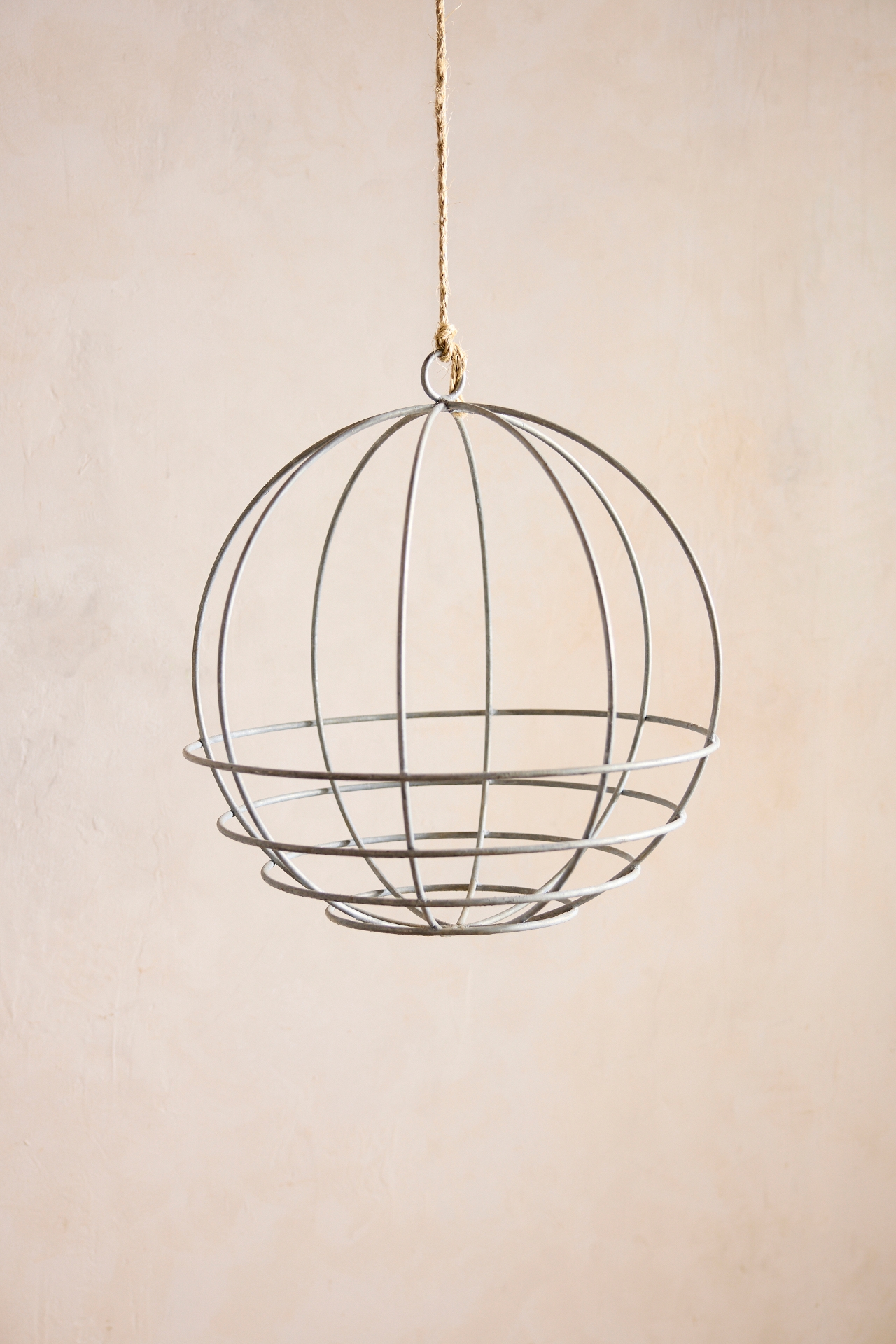 Zinc Sphere Hanging Basket