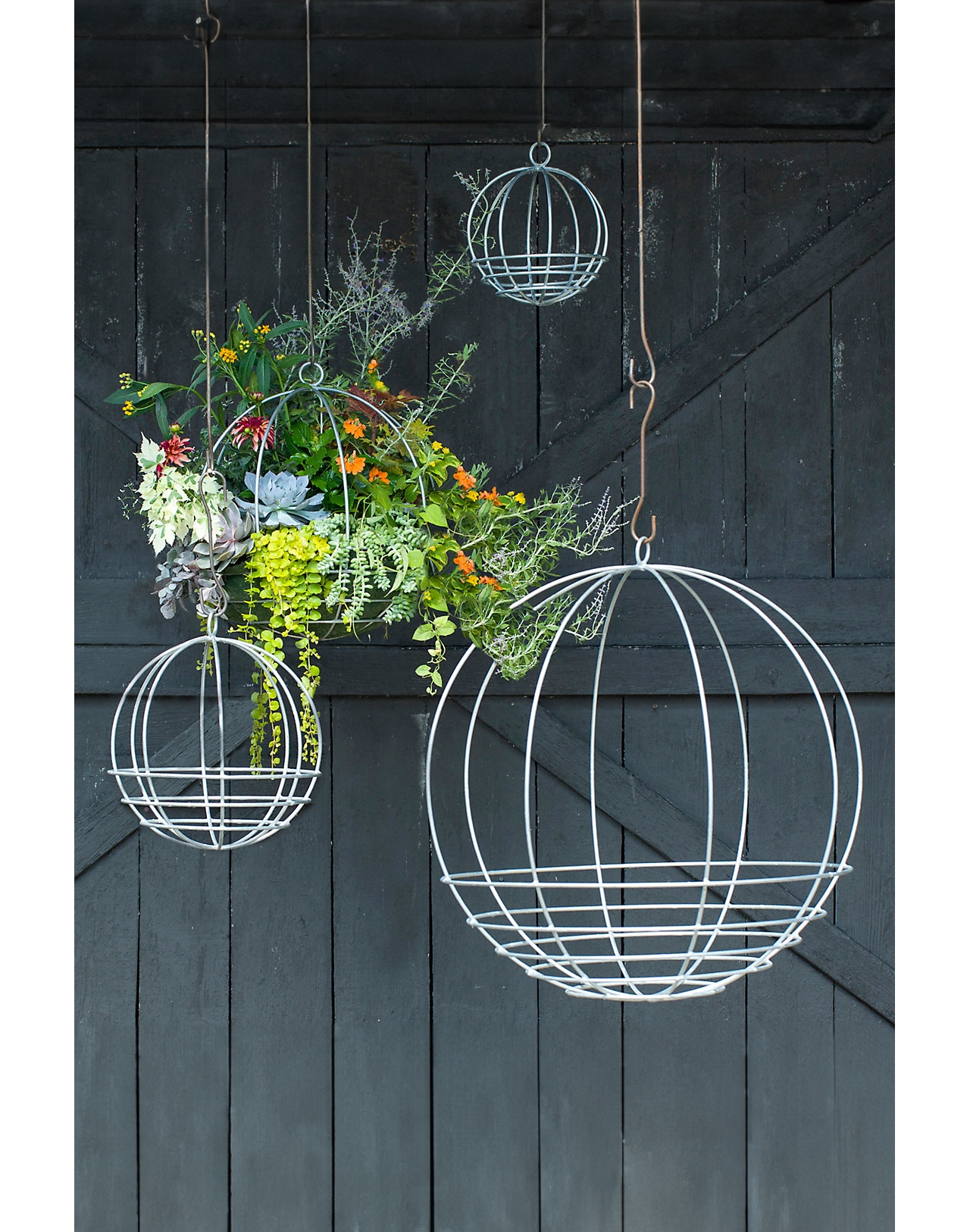 Zinc Sphere Hanging Basket