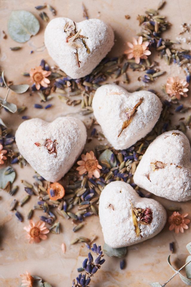 Mini Floral Botanical Heart Bath Bombs, Set of 6