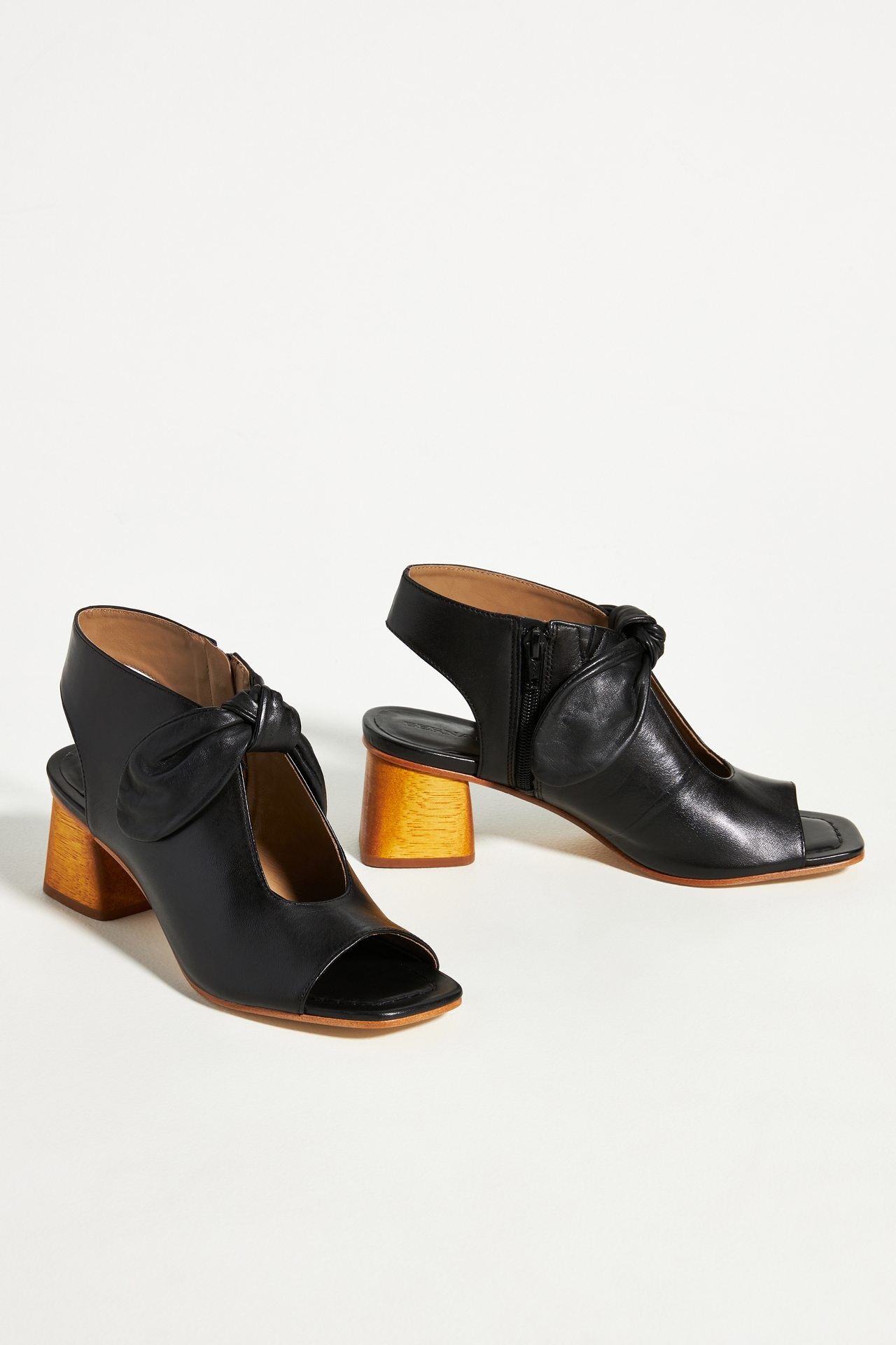 Bernardo Lizzie Block Heels