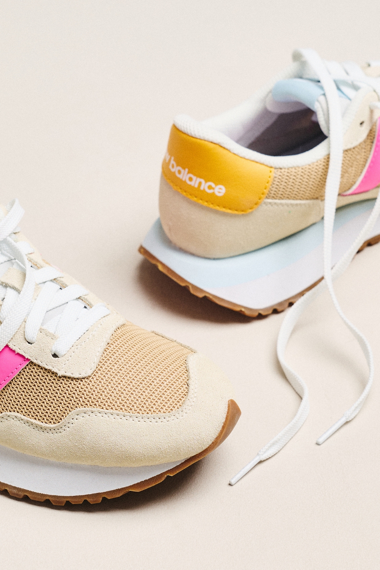 New Balance 237 Sneakers