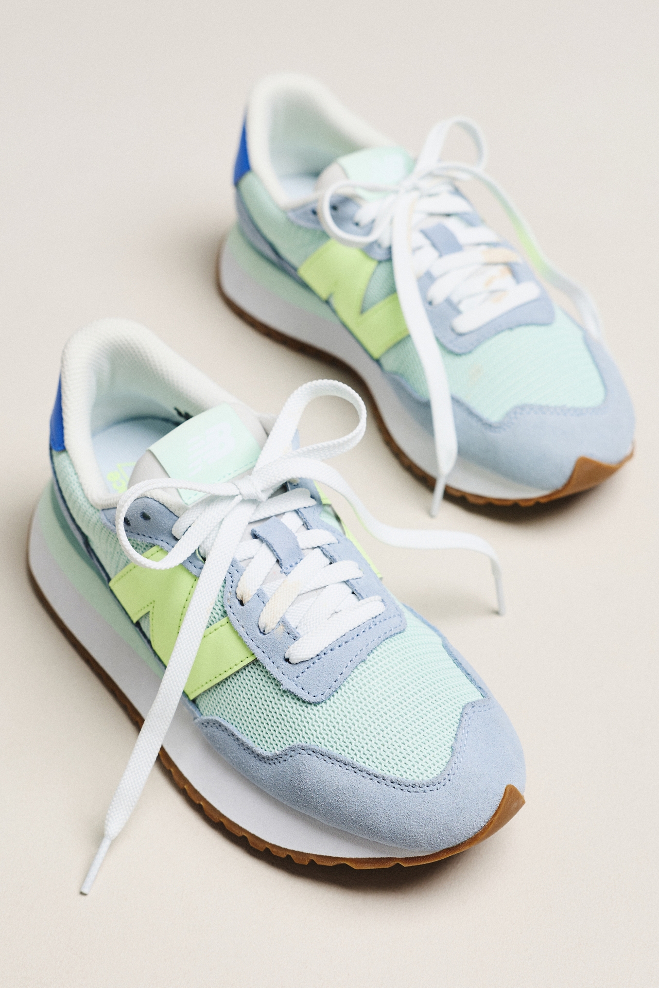 New Balance 237 Sneakers