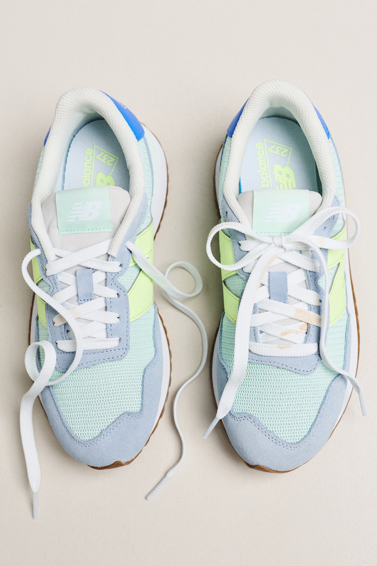 New Balance 237 Sneakers