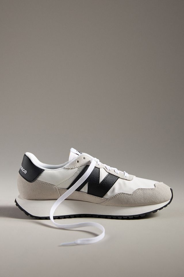 NWOT New factory Balance 237 shoes