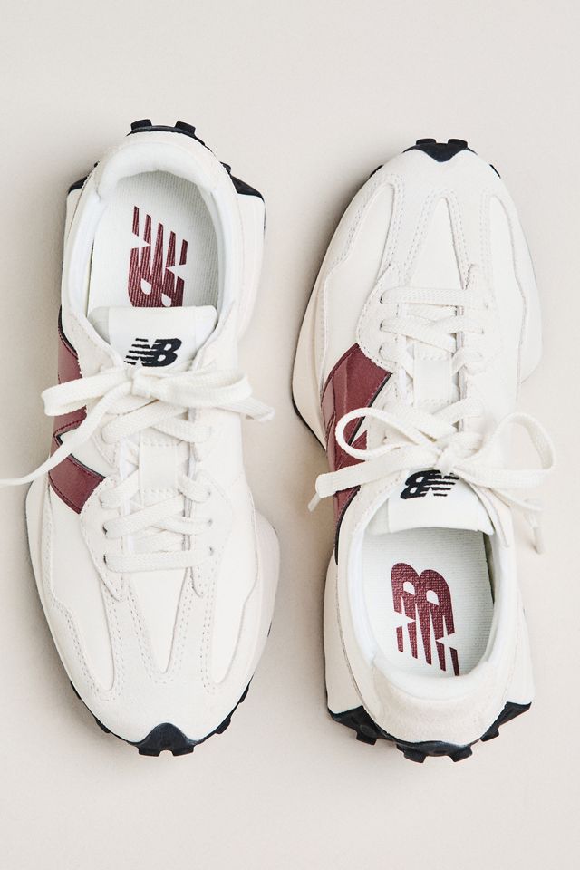 New Balance 327 Sneakers